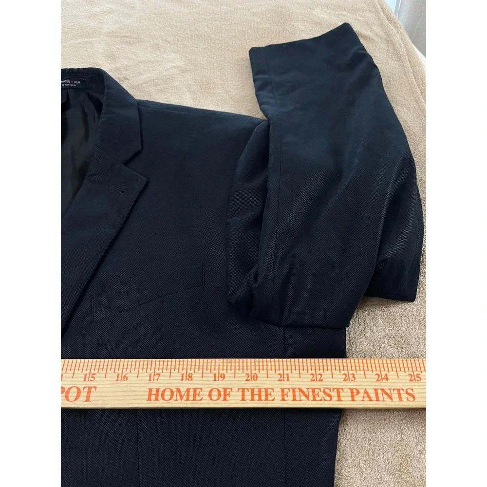 John Varvatos premium Tailored Blazer size 46R Dark Navy Blue U.S.A.‎